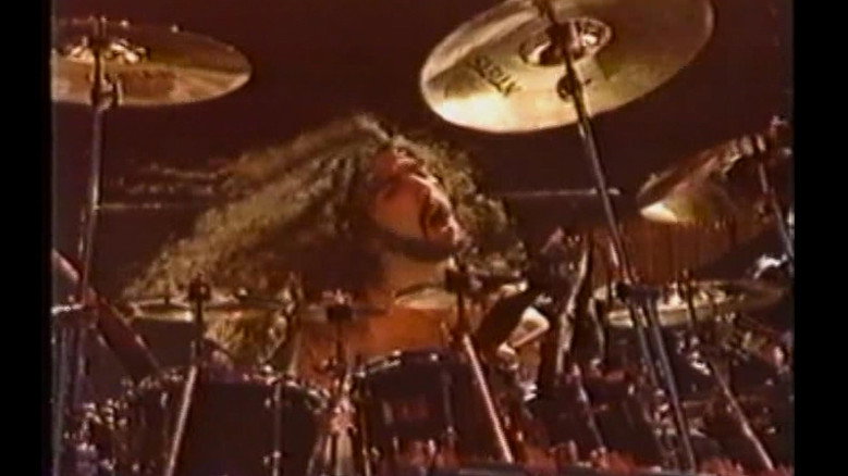 Dream Theater – Live At Tokyo Sun Plaza backdrop 3