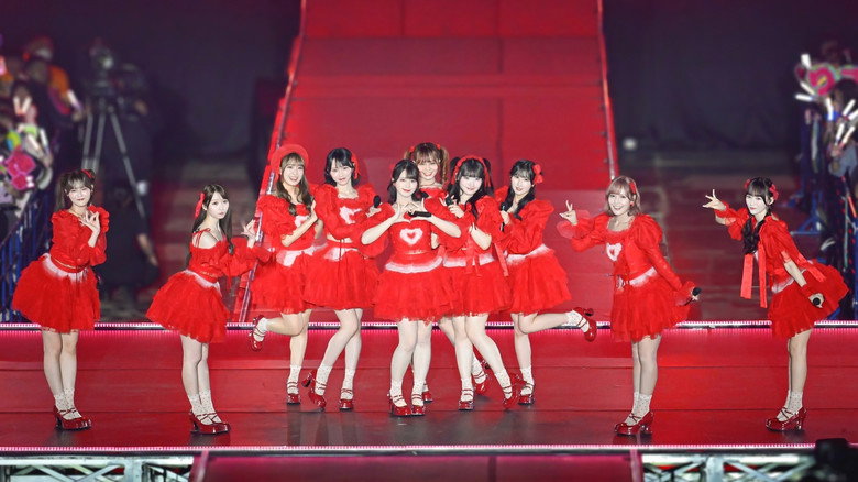 =LOVEアリーナツアー2025「~Timeless Tales~」 東京・代々木第一体育館公演 backdrop 1