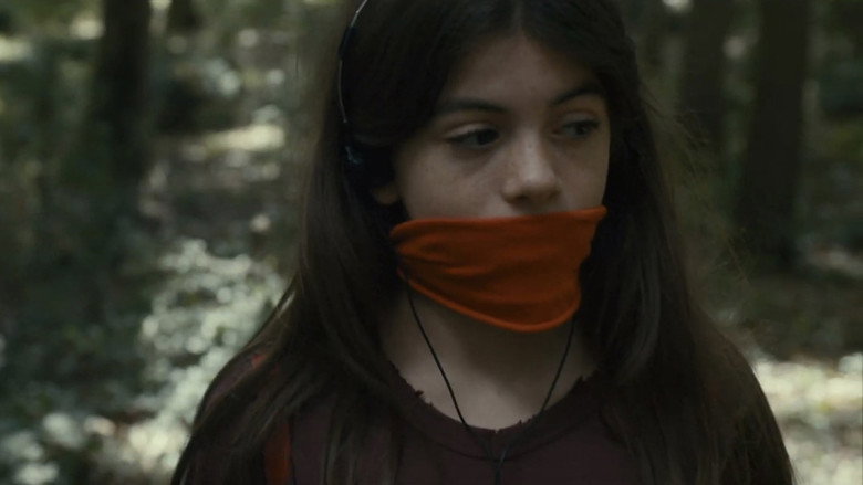 Girl with No Mouth backdrop 4
