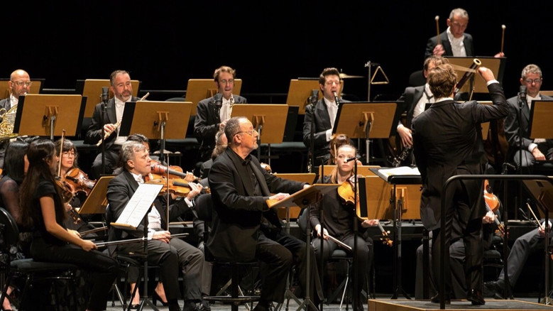 Pierre et le loup : Avec Jean Reno et Renaud Capuçon backdrop 3