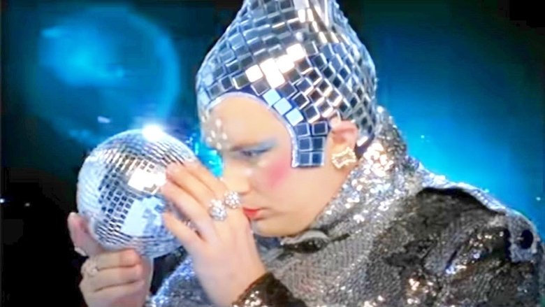 Glitter & Queer 2