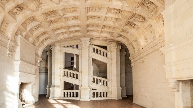 Chambord: The Castle, the King and the Architect backdrop 2