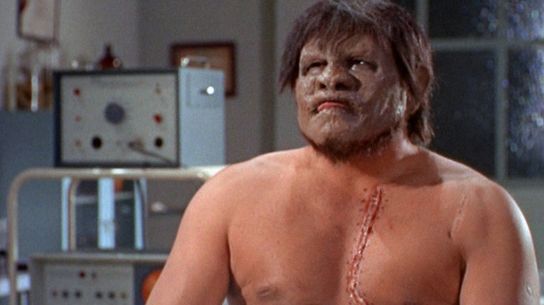 Night of the Bloody Apes backdrop 4