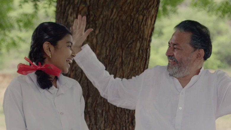 Gandhi Tatha Chettu backdrop 7