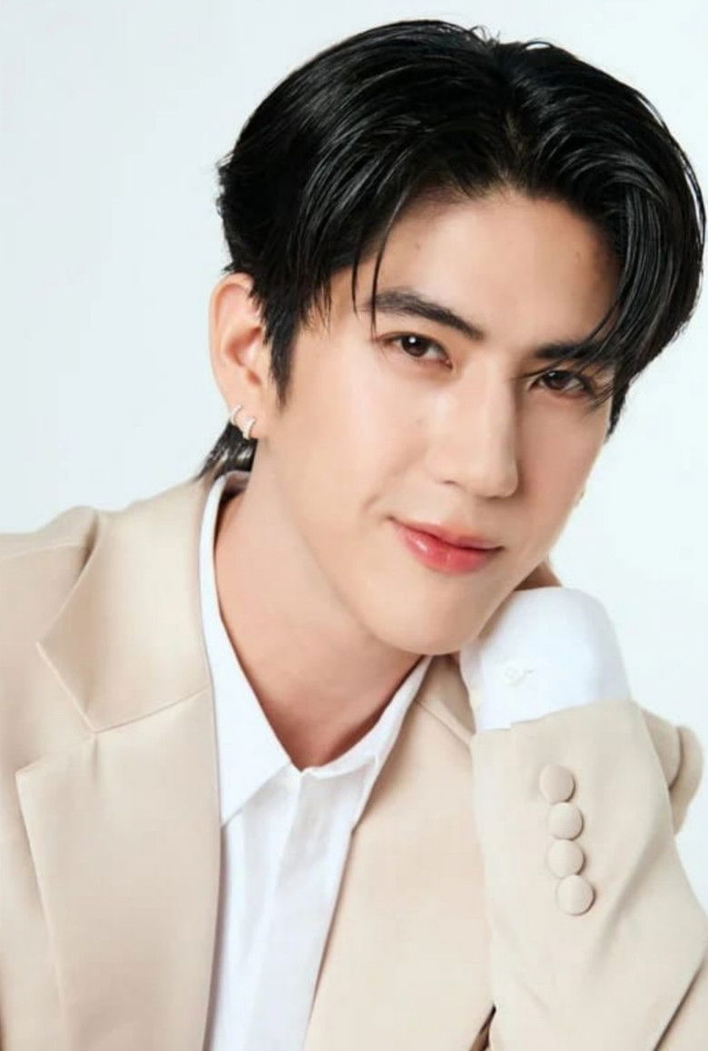 ทวินันท์ อนุกูลประเสริฐ