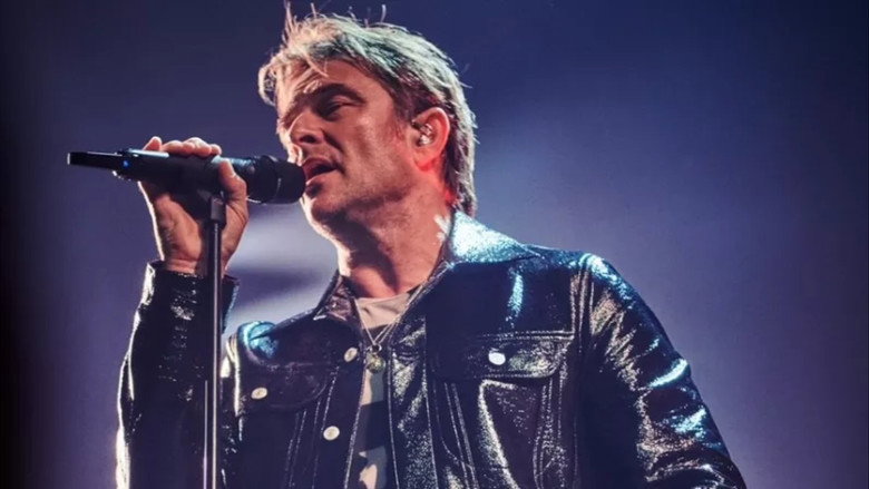 David Hallyday, Requiem pour un fou, au Forest National backdrop 5
