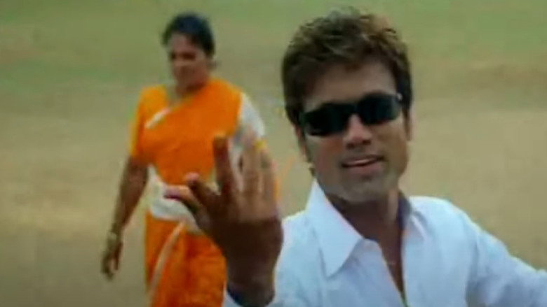 Ah Aah: Anbe Aaruyire backdrop 4