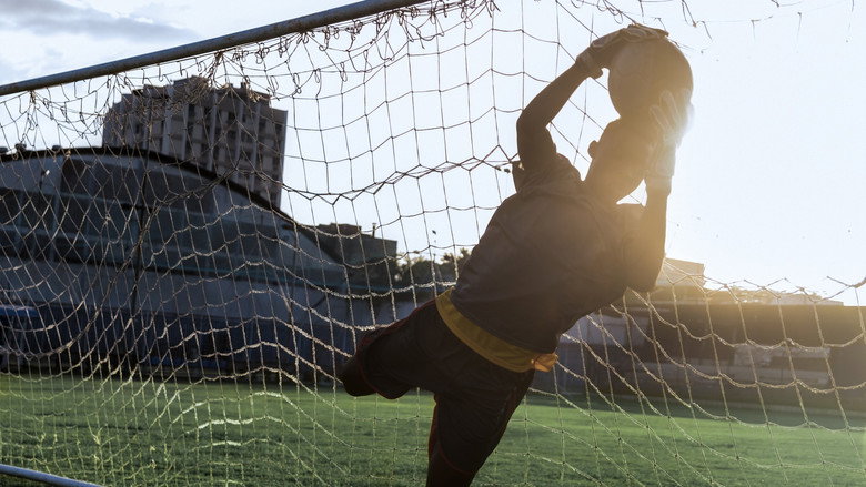From Dreams to Tragedy: The Fire that Shook Brazilian Football backdrop 5