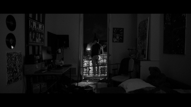 Le Roi du Silence backdrop 5