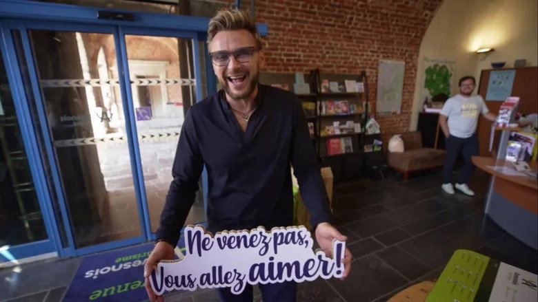 L'Humour à la française backdrop 4