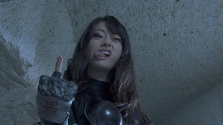 Alien vs. Ninja backdrop 3