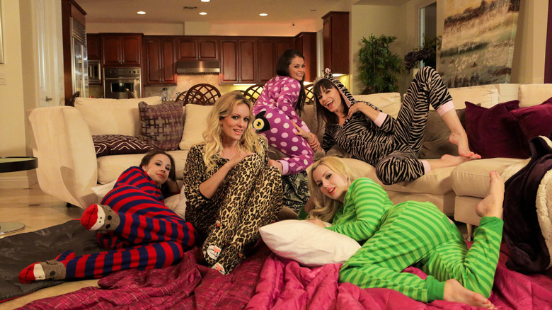 Girls Night backdrop 7