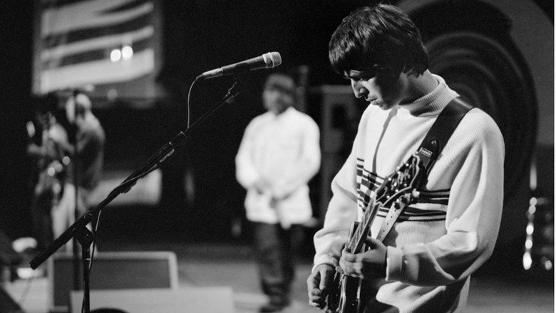 Oasis: First Night Live at Knebworth Park backdrop 2