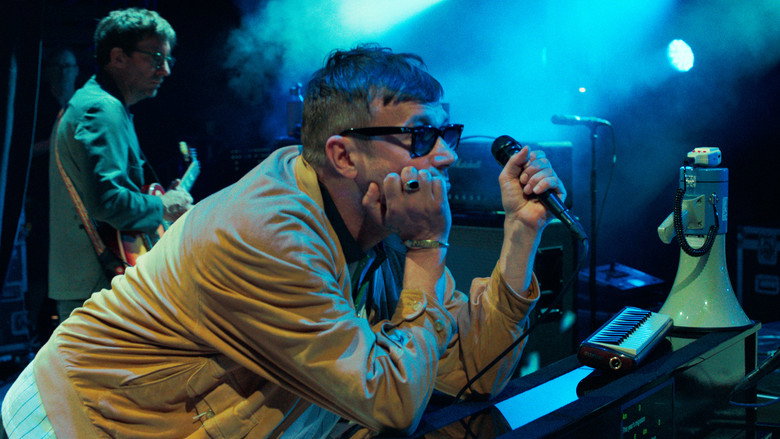blur: To the End backdrop 6