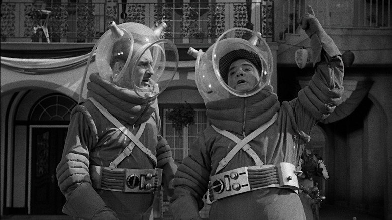 Abbott and Costello Go to Mars backdrop 4