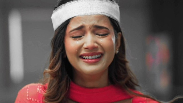 Madhav stops Armaan and Abhira's divorce