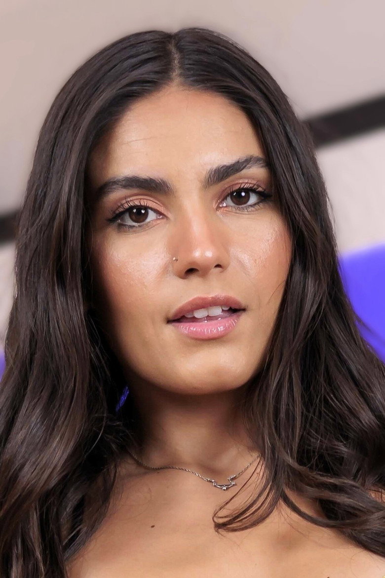 Isa Bella