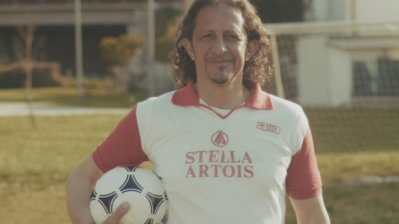 Igor - L'eroe romantico del calcio backdrop 1