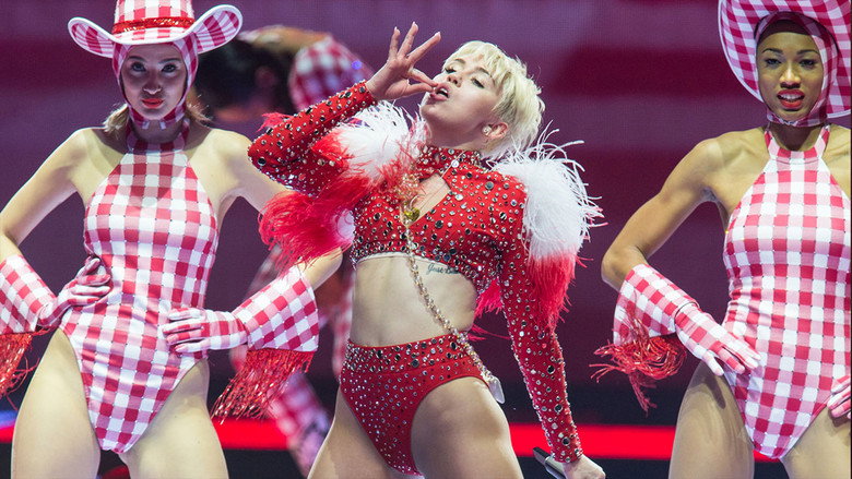 Miley Cyrus: Bangerz Tour backdrop 6