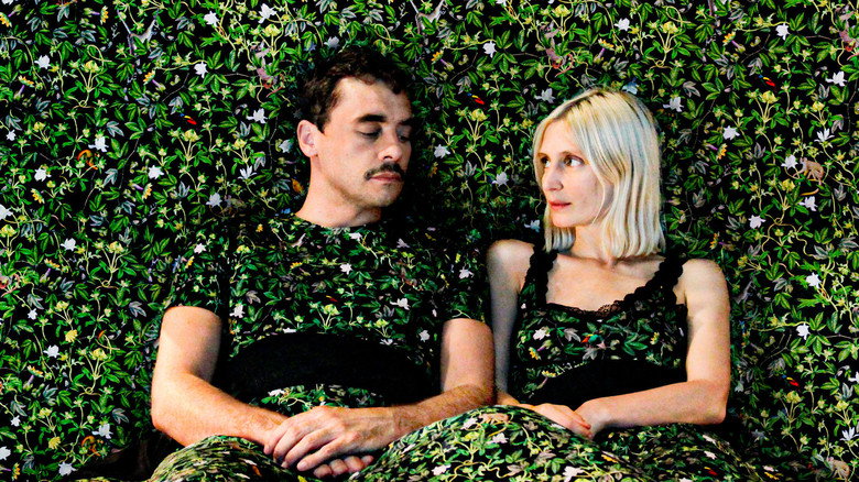 Madly in Life backdrop 2
