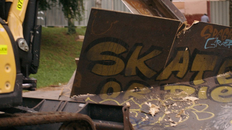 Block 5 backdrop 3