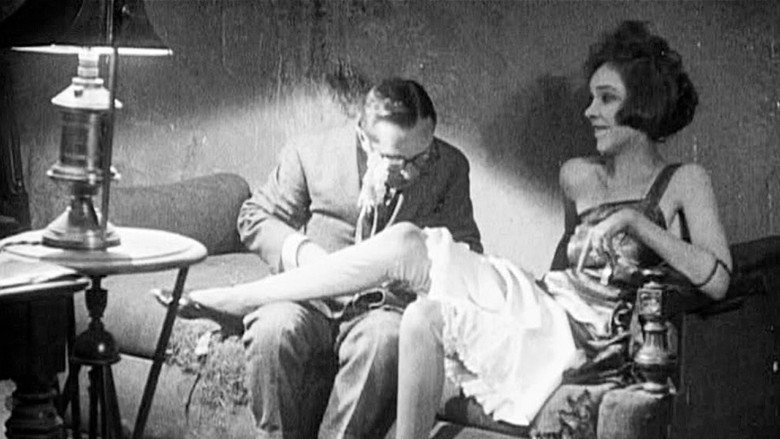 The Extraordinary Adventures of Mr. West in the Land of the Bolsheviks backdrop 6