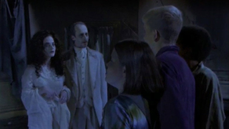 Goosebumps: Scary House backdrop 2