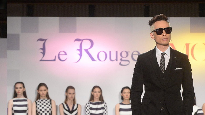 Fashion War backdrop 2