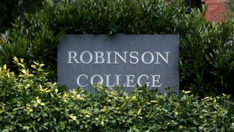 Robinson in Space backdrop 4