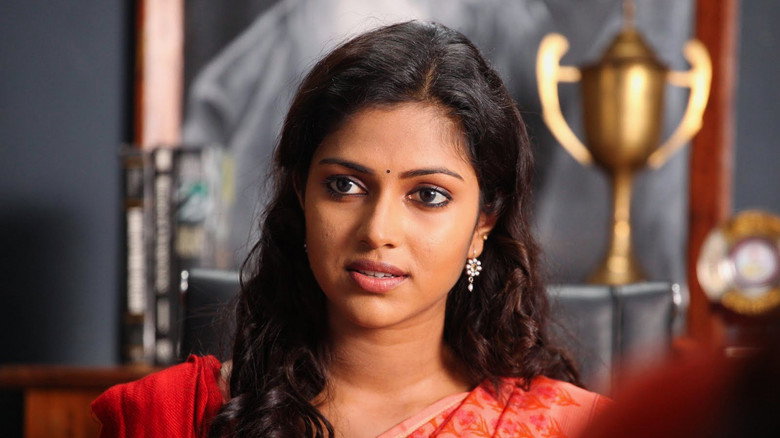 Deiva Thirumagal backdrop 5