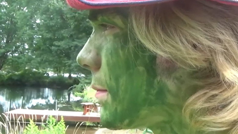 Frog Guy backdrop 1