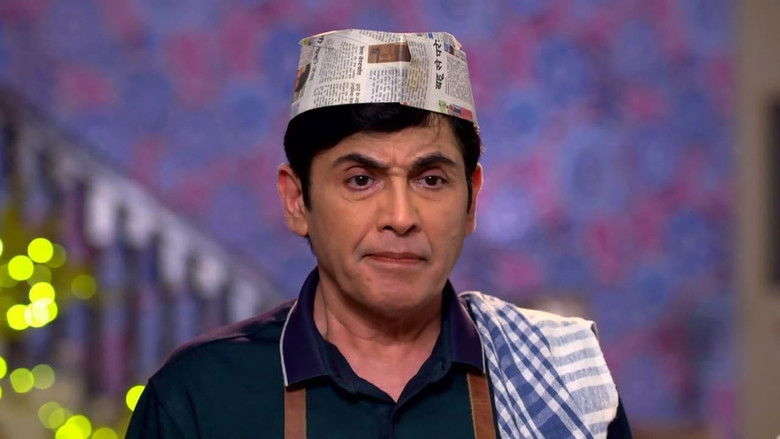 Vibhuti Gives a Necklace to Angoori