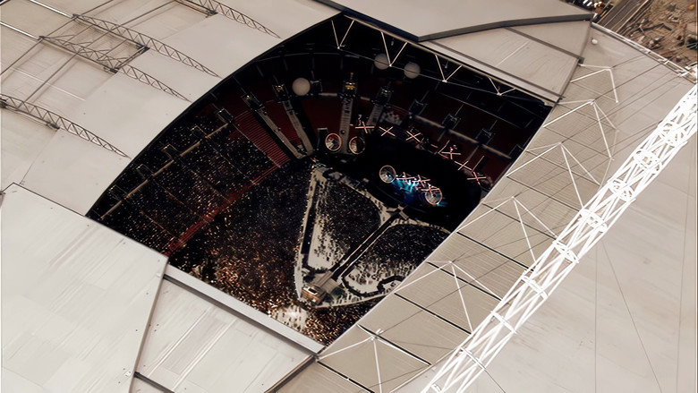 Muse: HAARP - Live from Wembley Stadium backdrop 9