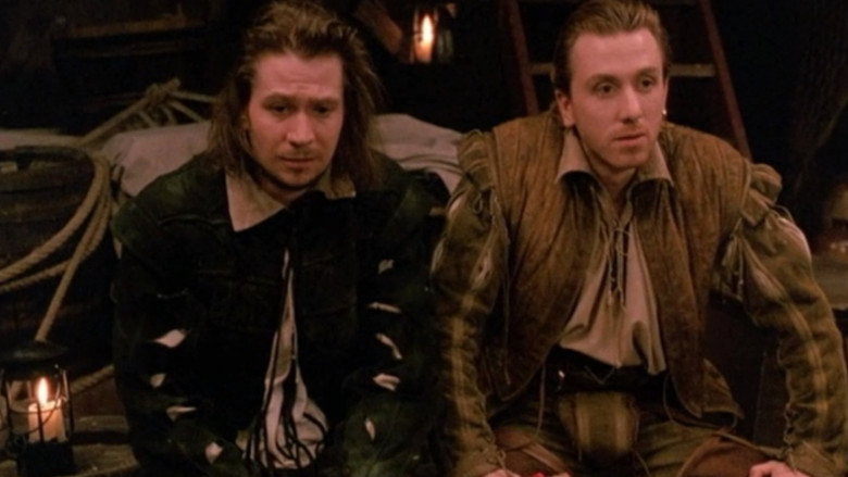 Rosencrantz & Guildenstern Are Dead backdrop 4