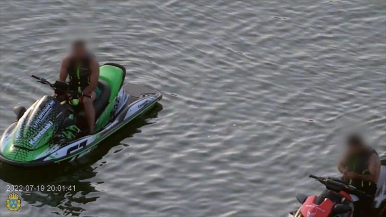 Chasing jet skis