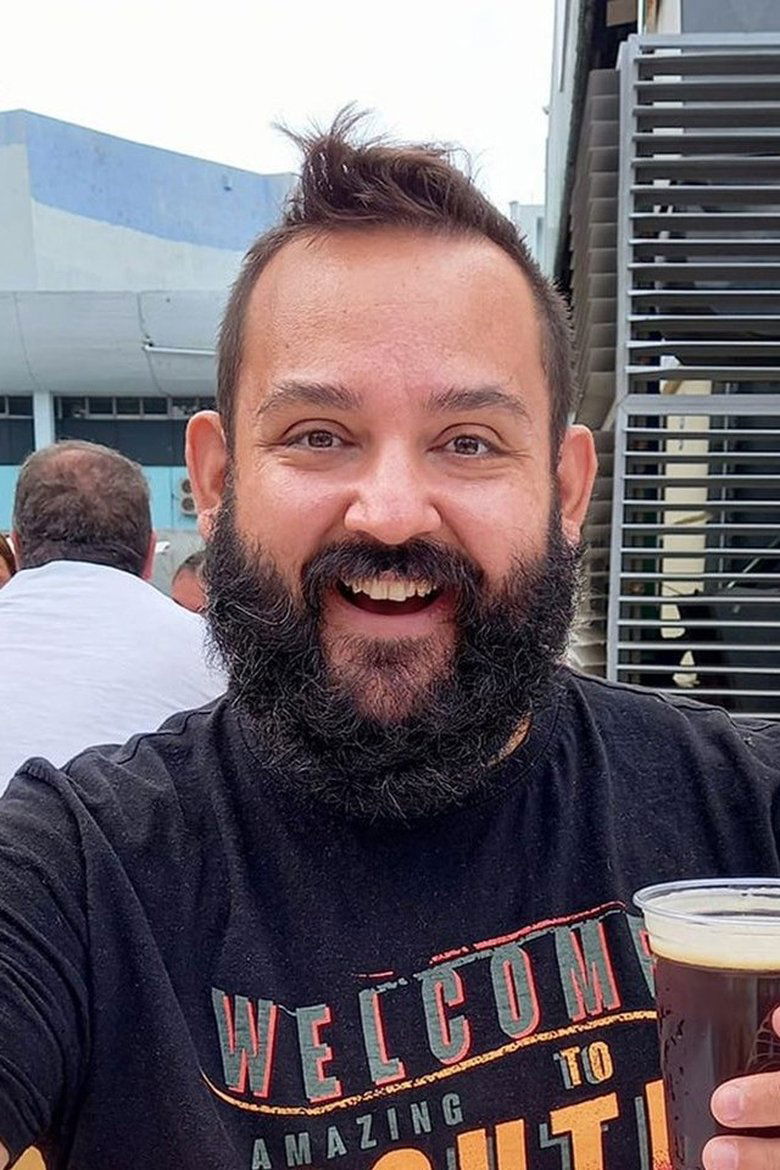 Μπάμπης Γιάννιος