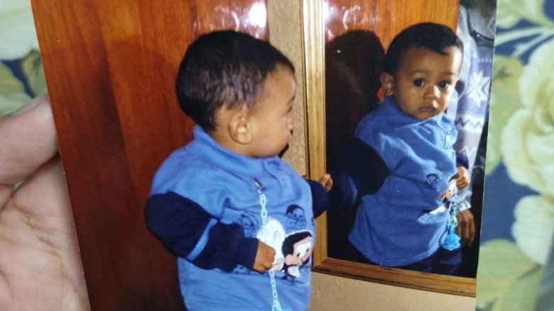 Flamboyants backdrop 3