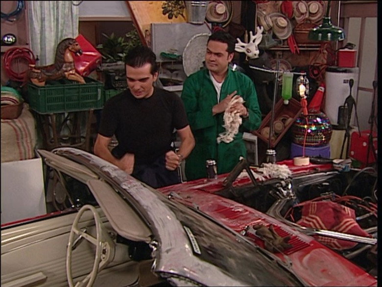 "Compramos un Mustang"