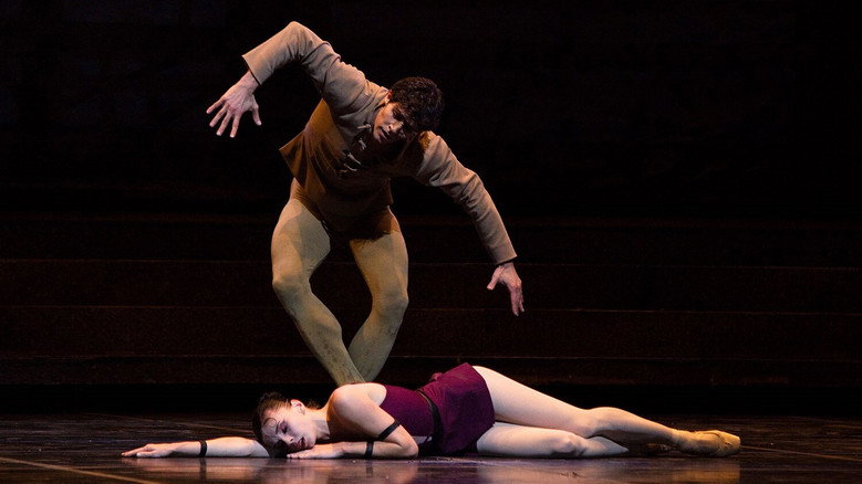 La Scala Ballet: Notre-Dame de Paris backdrop 3