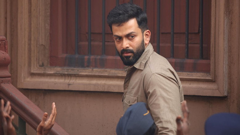 Tiyaan backdrop 8