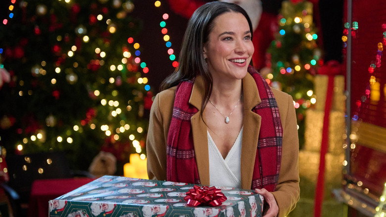 The Christmas Cup backdrop 3
