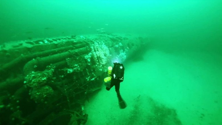 Dive WWII : Our secret history backdrop 2