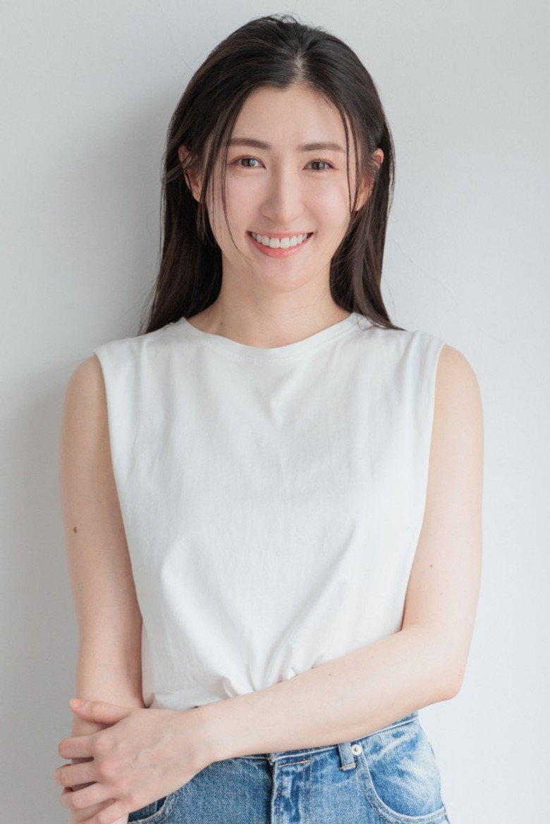 Hitomi Okaya