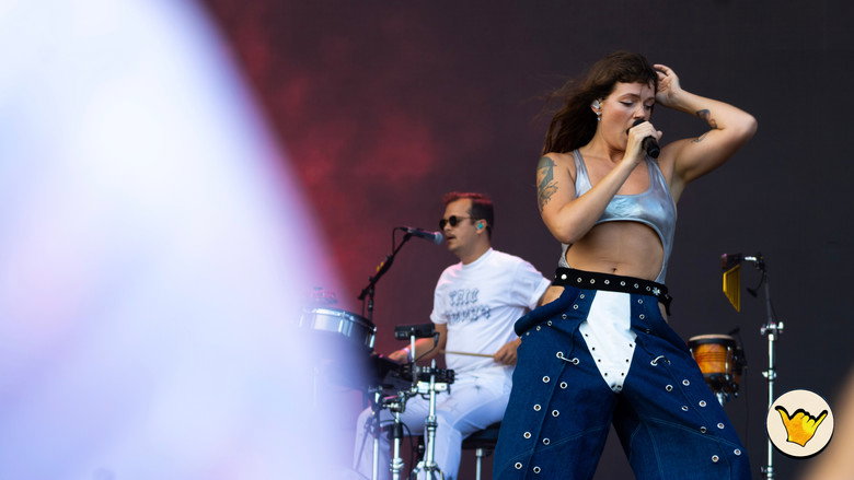 Tove Lo - Hangout Music Festival 2023 backdrop 1