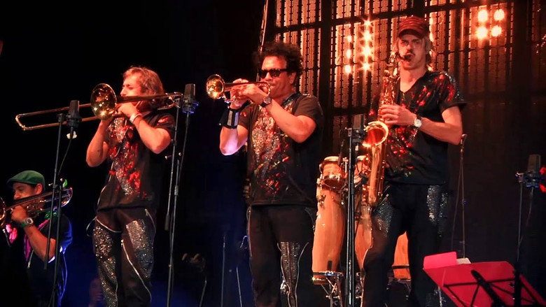 Los Auténticos Decadentes ‎– Hecho En Mexico - En Vivo En El Palacio De Los Deportes - 25 Aniversario backdrop 2