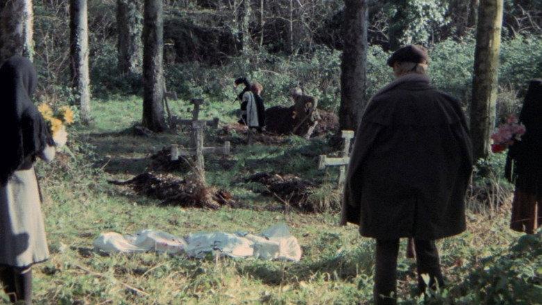 The Night of the Devils backdrop 3
