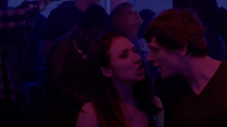 Skins: Rise backdrop 2