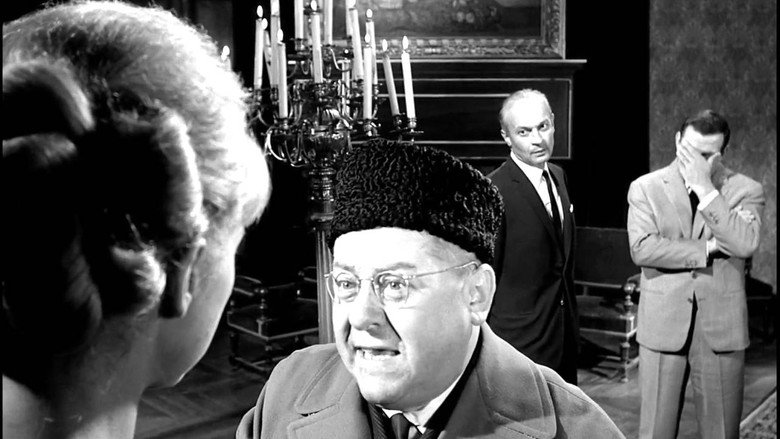 The Great Spy Chase backdrop 2