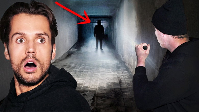 Extremely Haunted Asylum (SLEEPING ALONE)