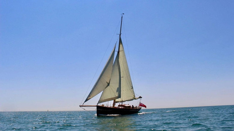 Britain By Boat backdrop 1